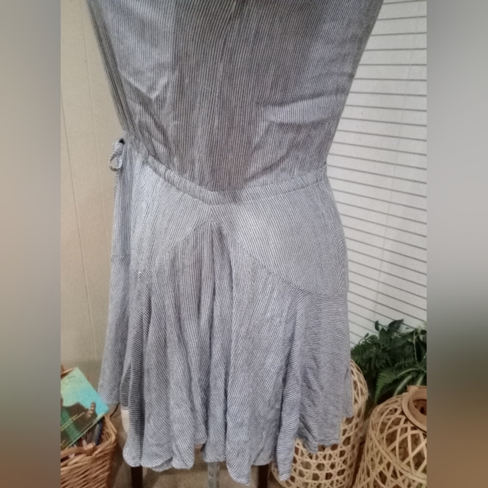 H&M Striped Button-Up Dress - Picture 8 of 15